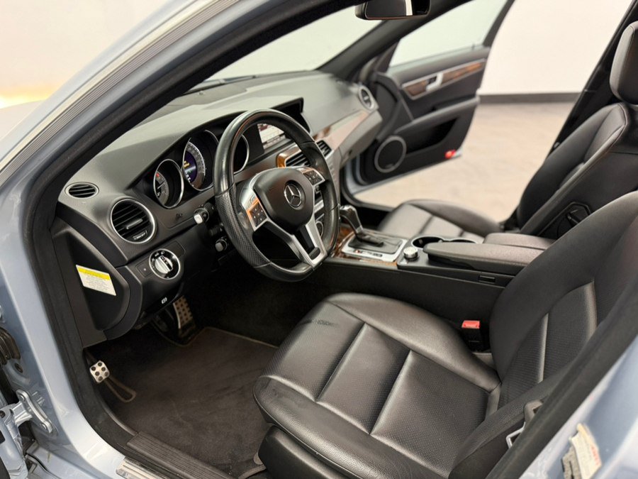 Used 2013 Mercedes-Benz C 300 4MATIC Sedan image 55