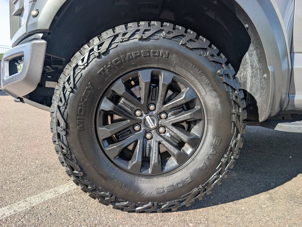 Used 2020 Ford F150 Raptor w/ Equipment Group 802A Luxury AWD/4WD image 12