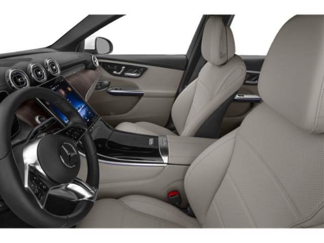 Used 2025 Mercedes-Benz GLC 350e 4MATIC image 8
