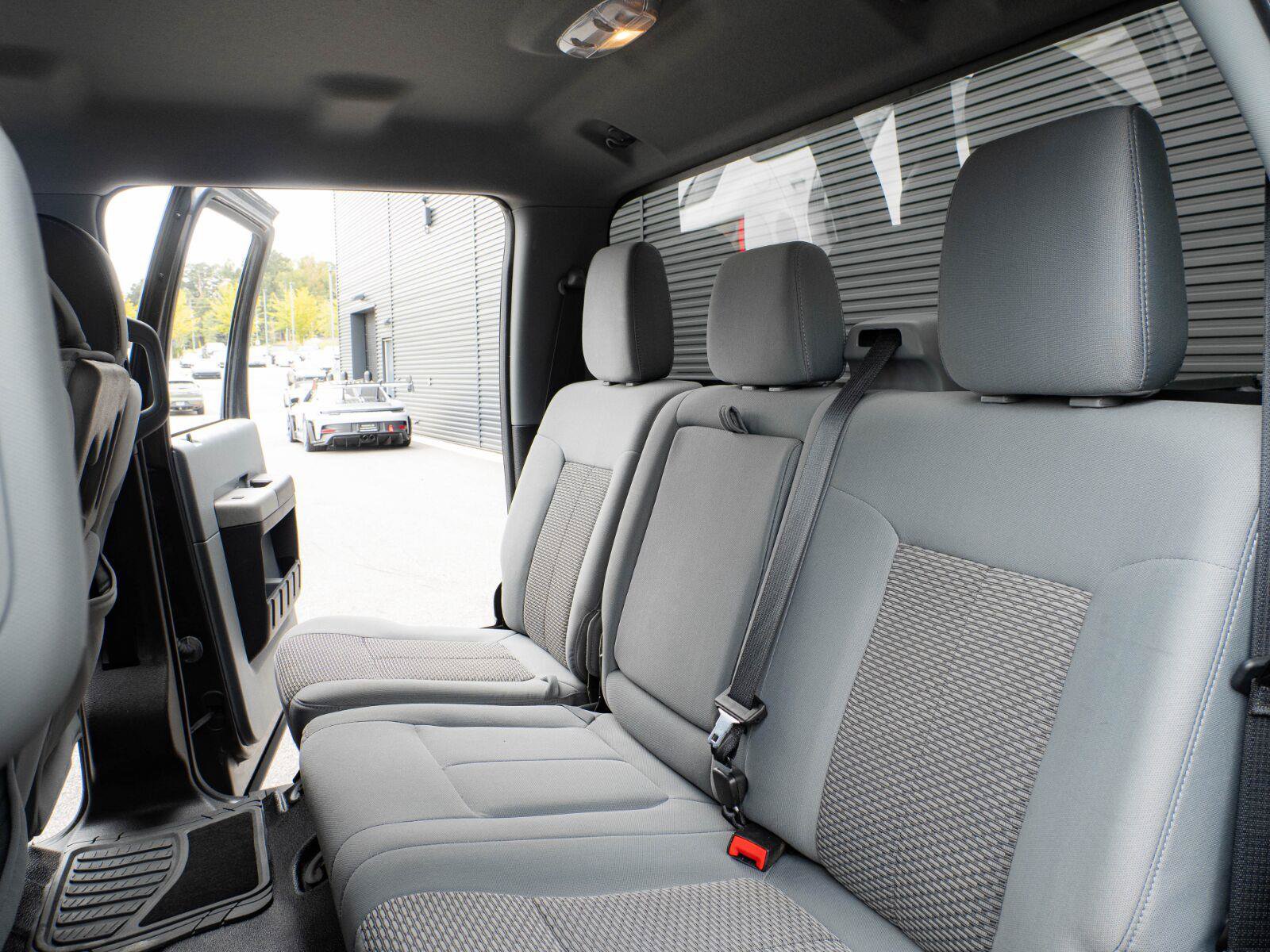 Used 2016 Ford F350 XLT AWD/4WD image 15
