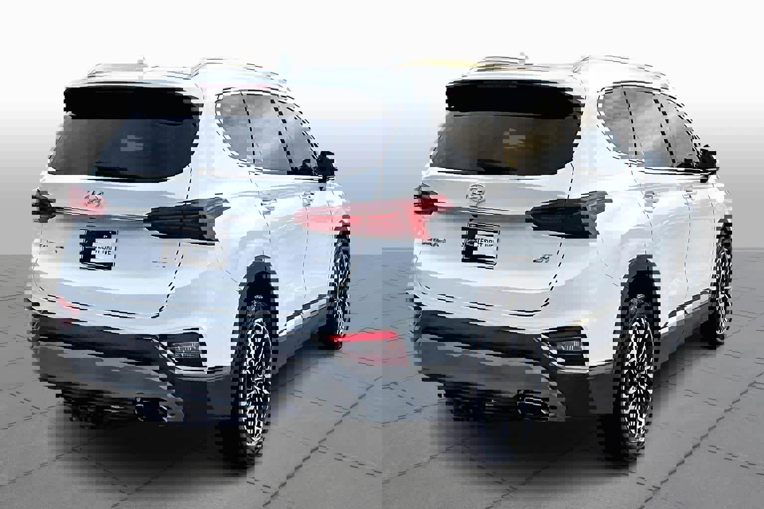 Used 2020 Hyundai Santa Fe Limited image 13