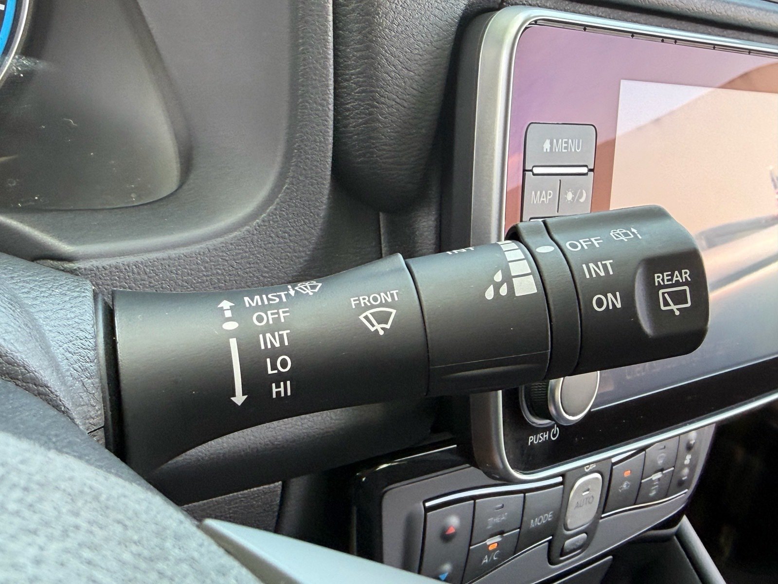 Certified 2024 Nissan Leaf SV Plus FWD image 27