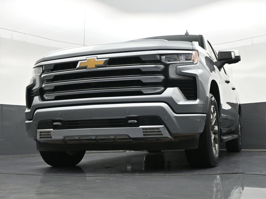 Used 2023 Chevrolet Silverado 1500 High Country image 30