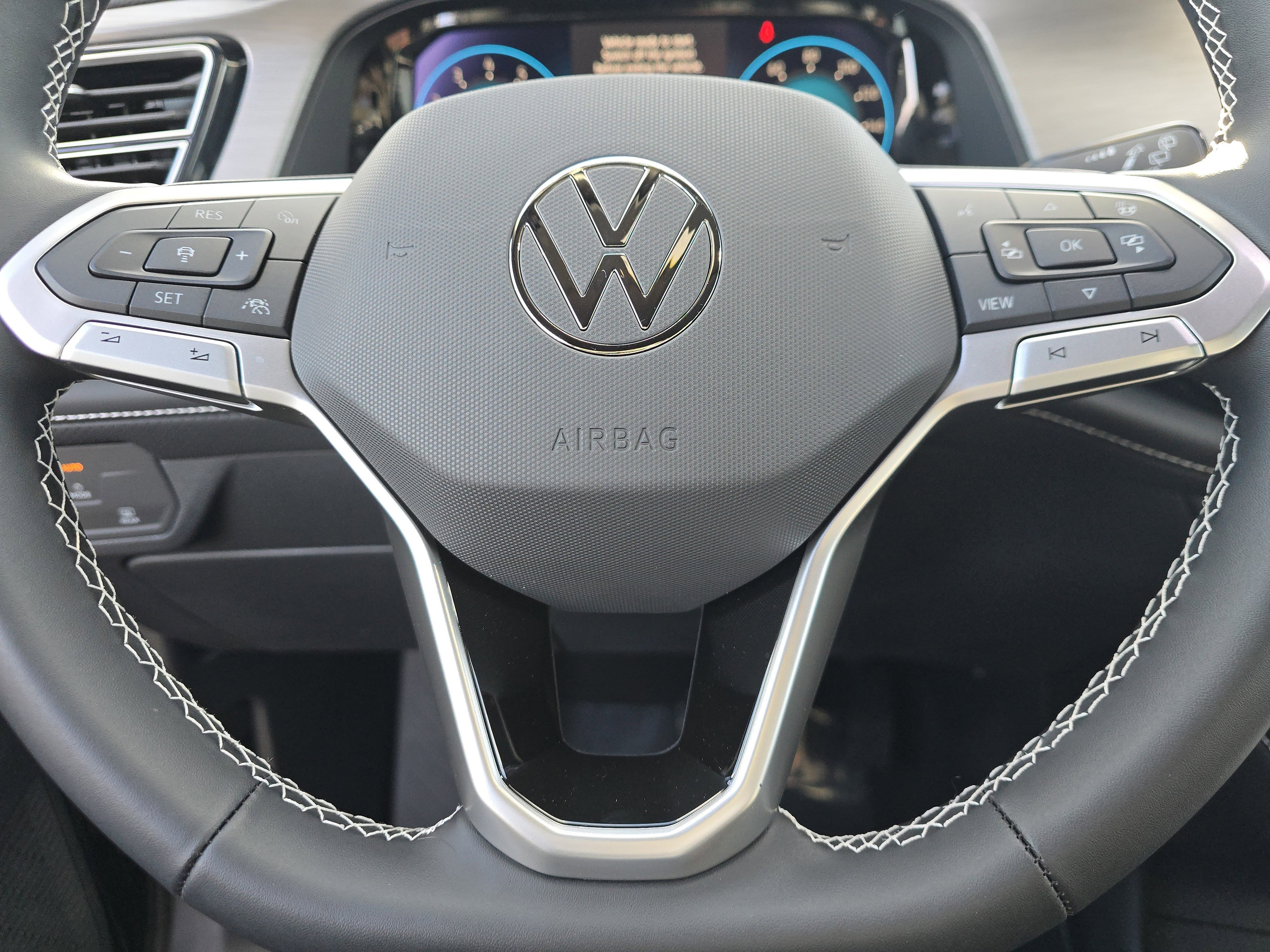 New 2026 Volkswagen Atlas Cross Sport SE image 18