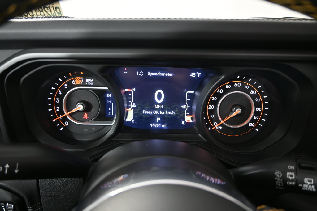Used 2024 Jeep Wrangler Unlimited Sahara w/ Safety Group AWD/4WD image 24