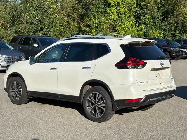 Used 2019 Nissan Rogue SV w/ Premium Package AWD/4WD image 3