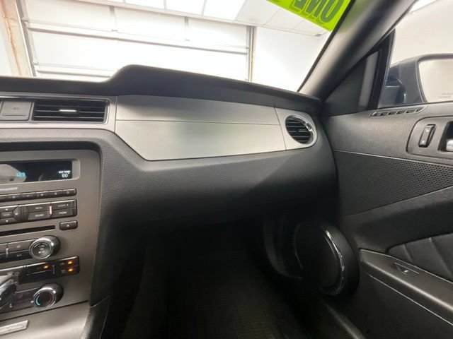 Used 2012 Ford Mustang Premium RWD image 9