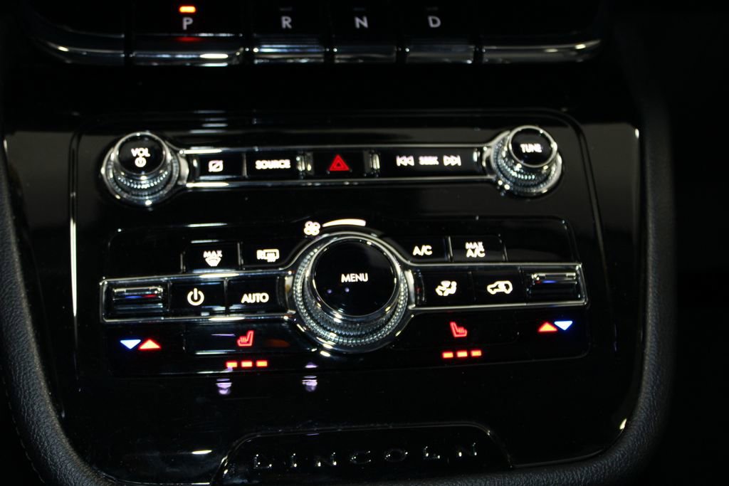 Used 2022 Lincoln Corsair FWD image 42