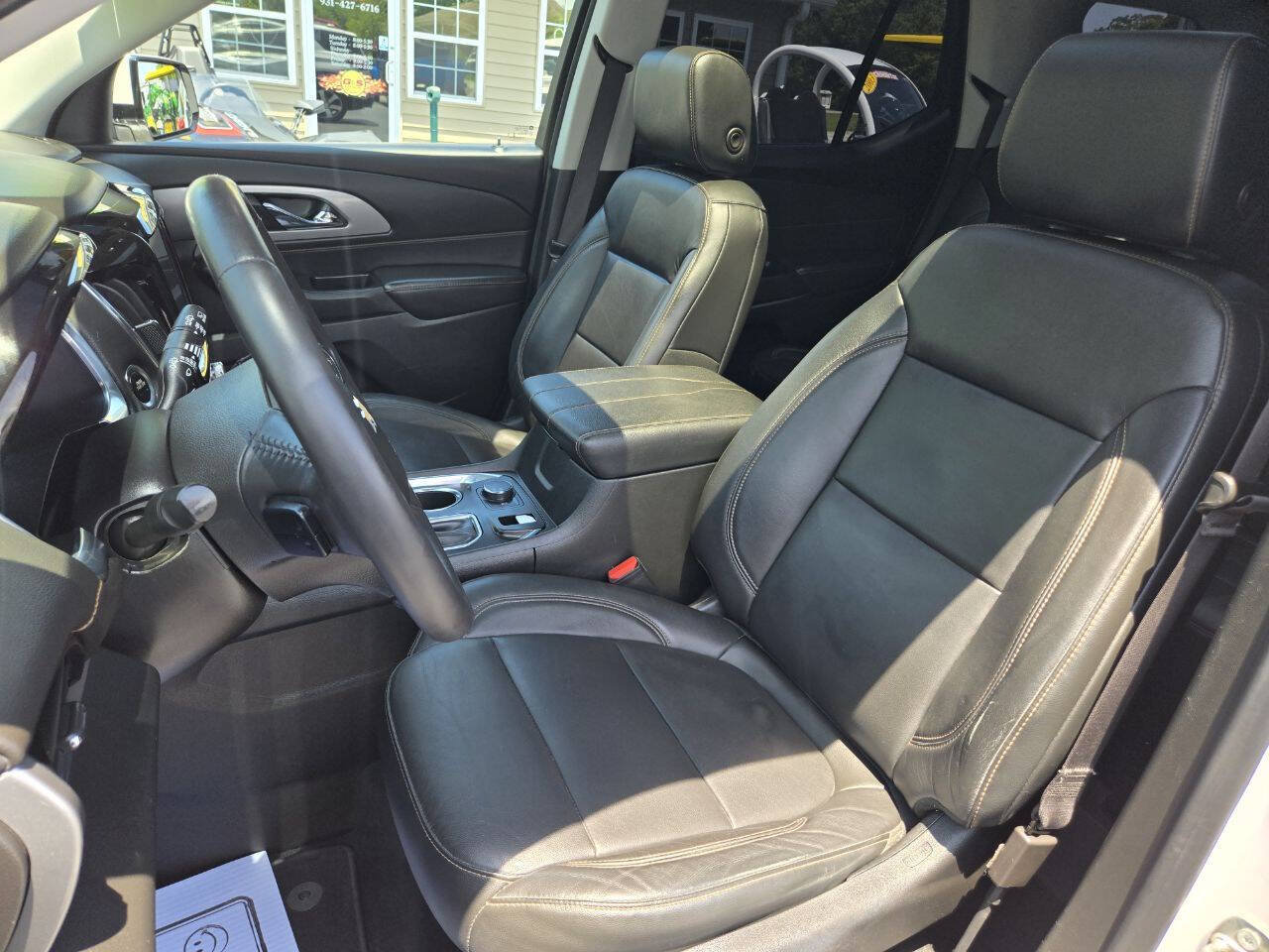 Used 2019 Chevrolet Traverse LT w/ LT Premium Package FWD image 39