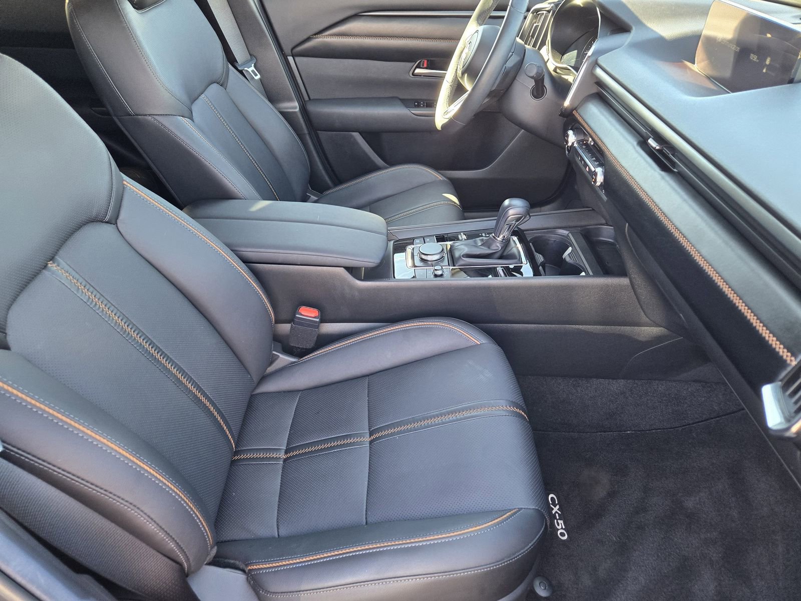 Used 2024 MAZDA CX-50 AWD 2.5 S w/ Premium Plus Pkg image 12