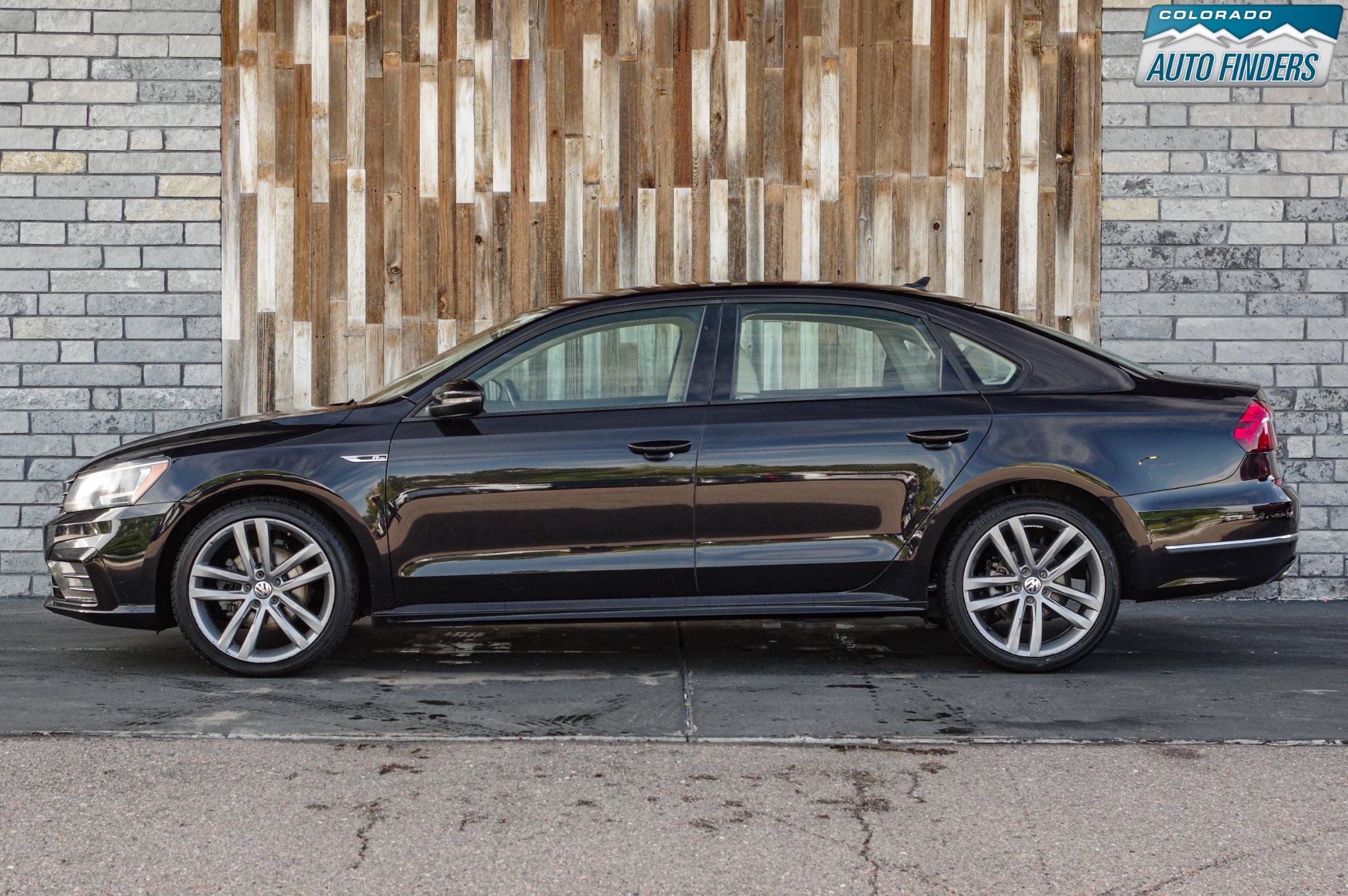 Used 2018 Volkswagen Passat 2.0T R-Line FWD image 3