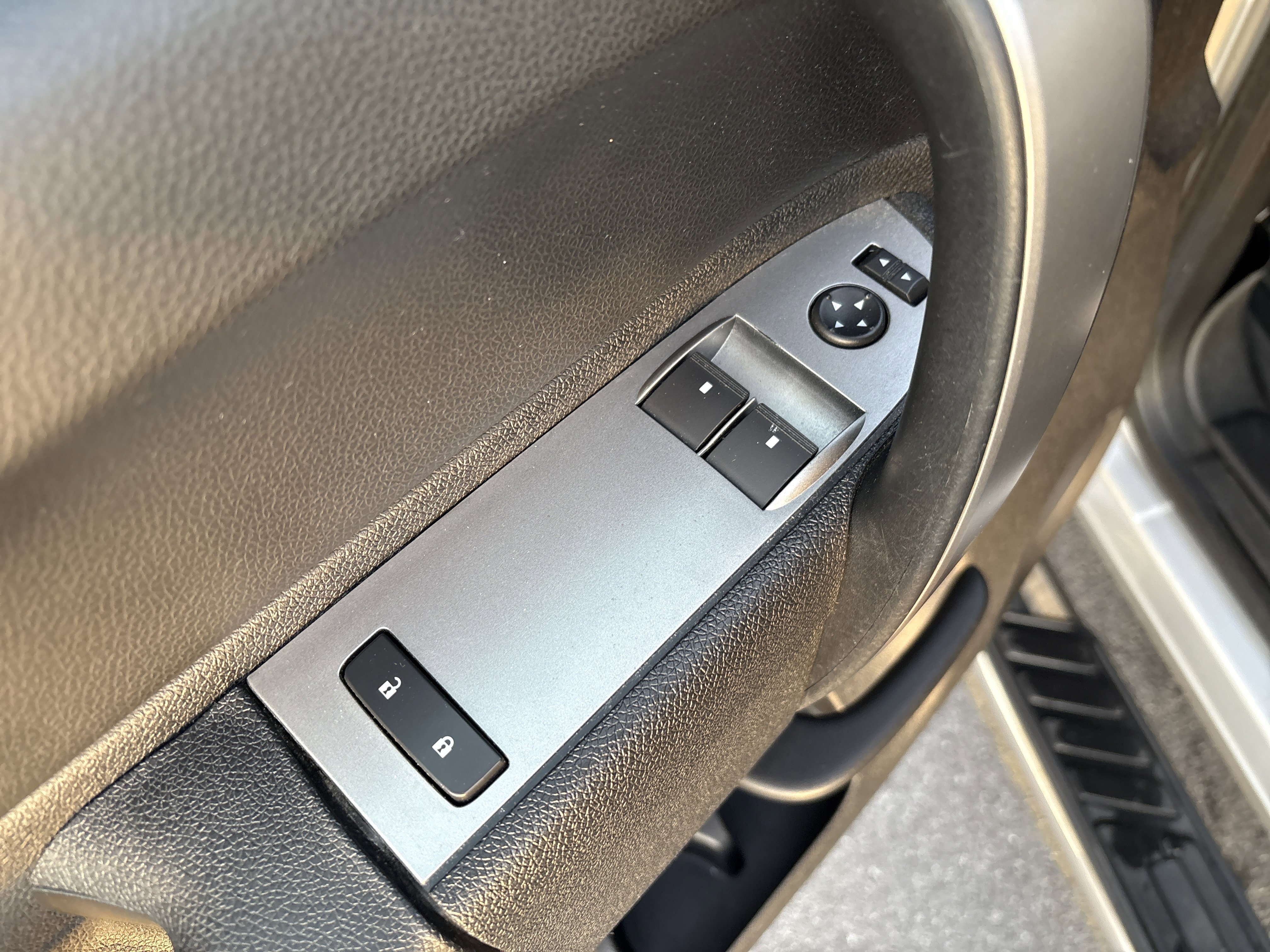 Used 2013 Chevrolet Silverado 1500 LT image 15