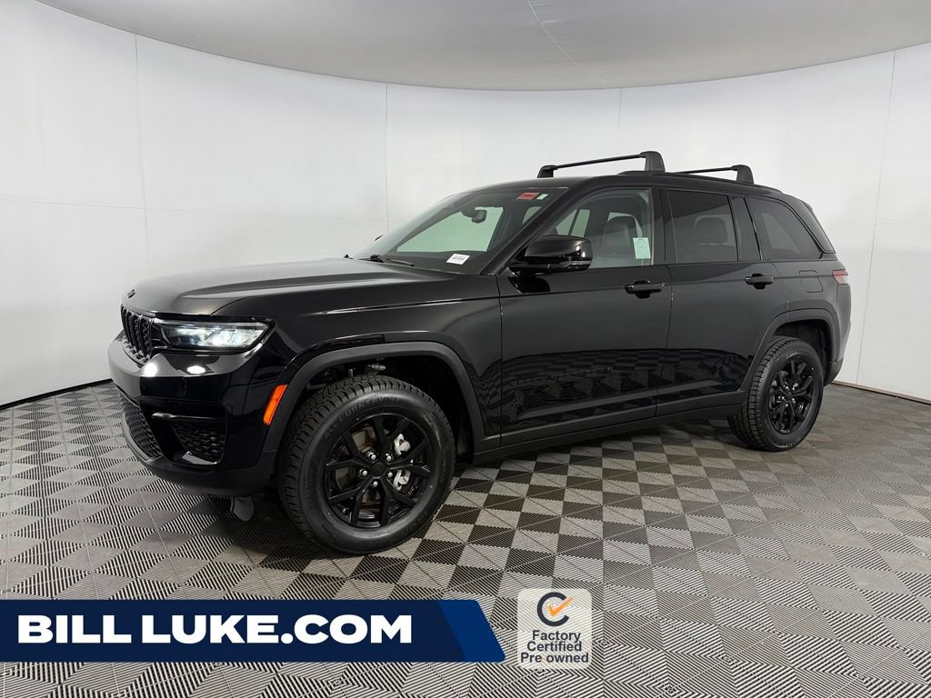 Certified 2024 Jeep Grand Cherokee Altitude AWD/4WD image 1