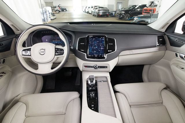 Used 2024 Volvo XC90 T8 Ultimate w/ Protection Package Premier AWD/4WD image 7