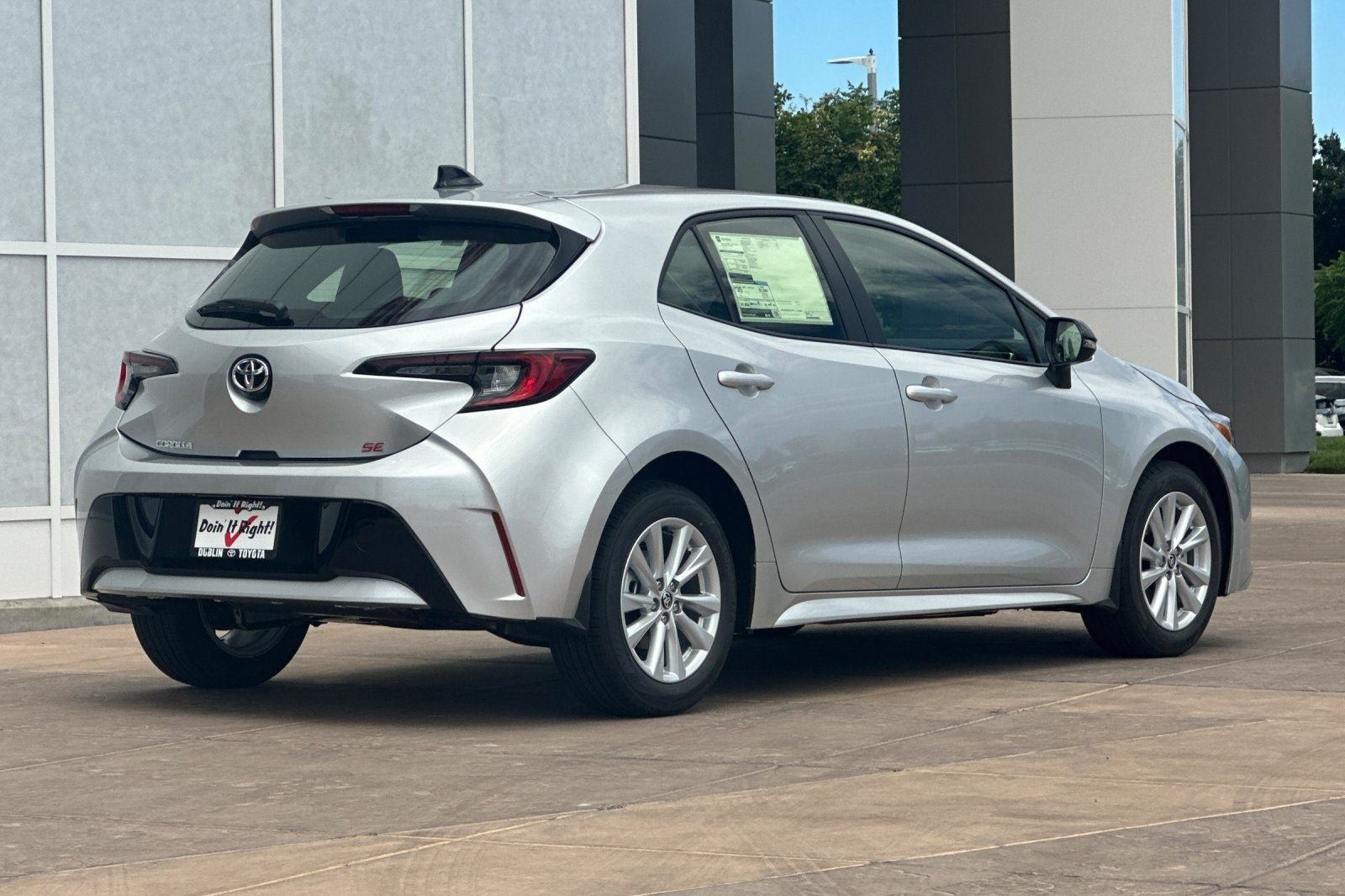 New 2026 Toyota Corolla SE FWD image 4