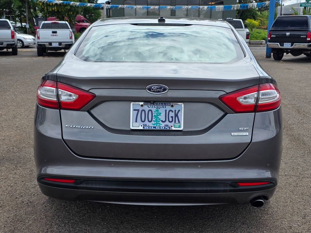Used 2014 Ford Fusion SE w/ Equipment Group 202A FWD image 7