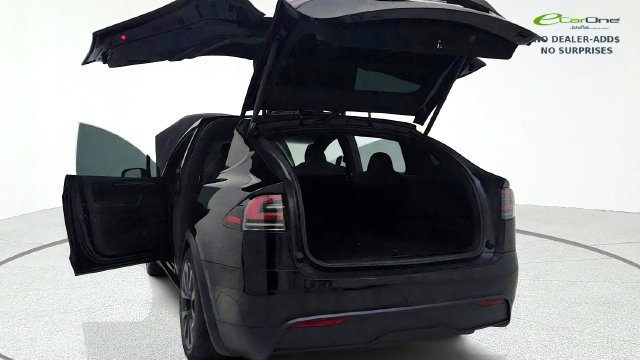 Used 2024 Tesla Model X AWD/4WD image 17