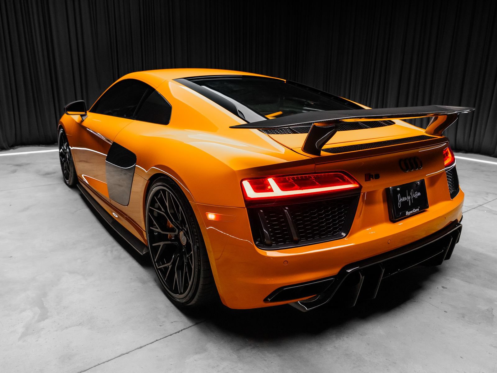 Used 2017 Audi R8 V10 plus AWD/4WD image 38