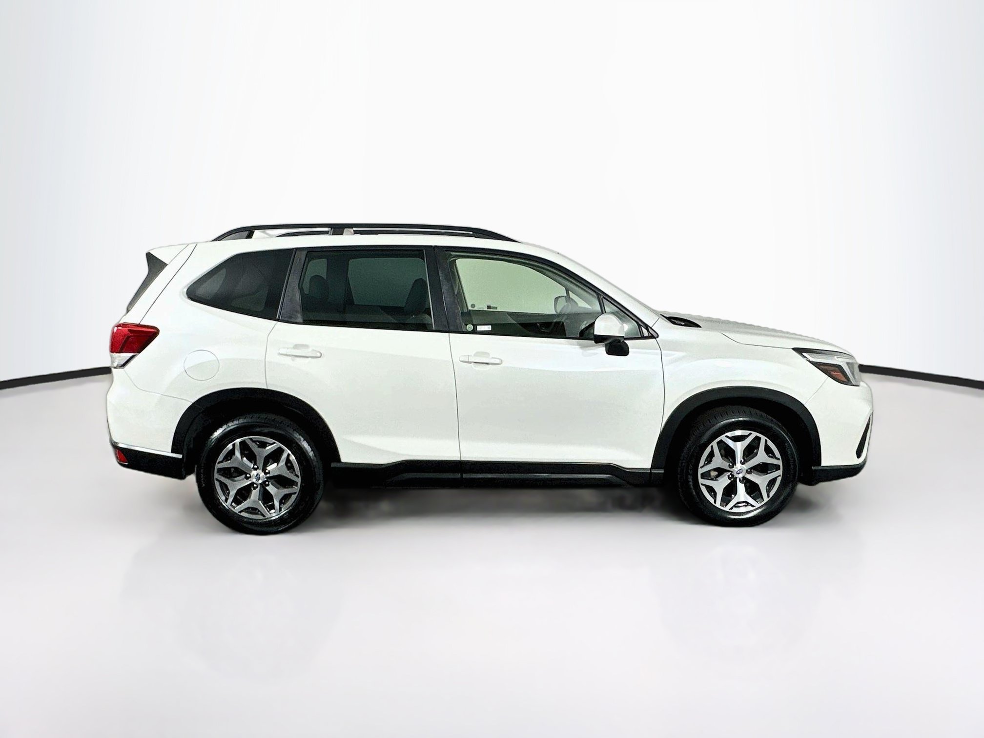 Used 2021 Subaru Forester Premium w/ Popular Package #1 AWD/4WD image 10