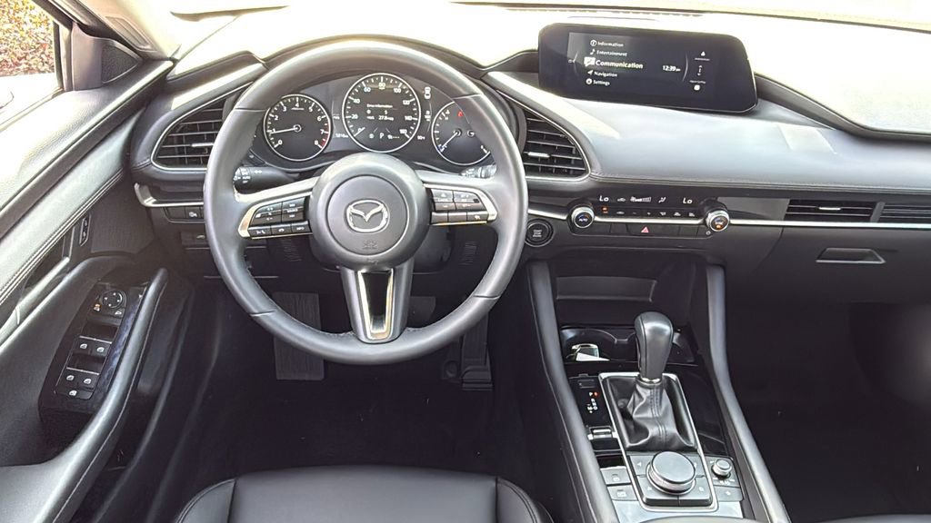 Used 2025 MAZDA MAZDA3 s image 13