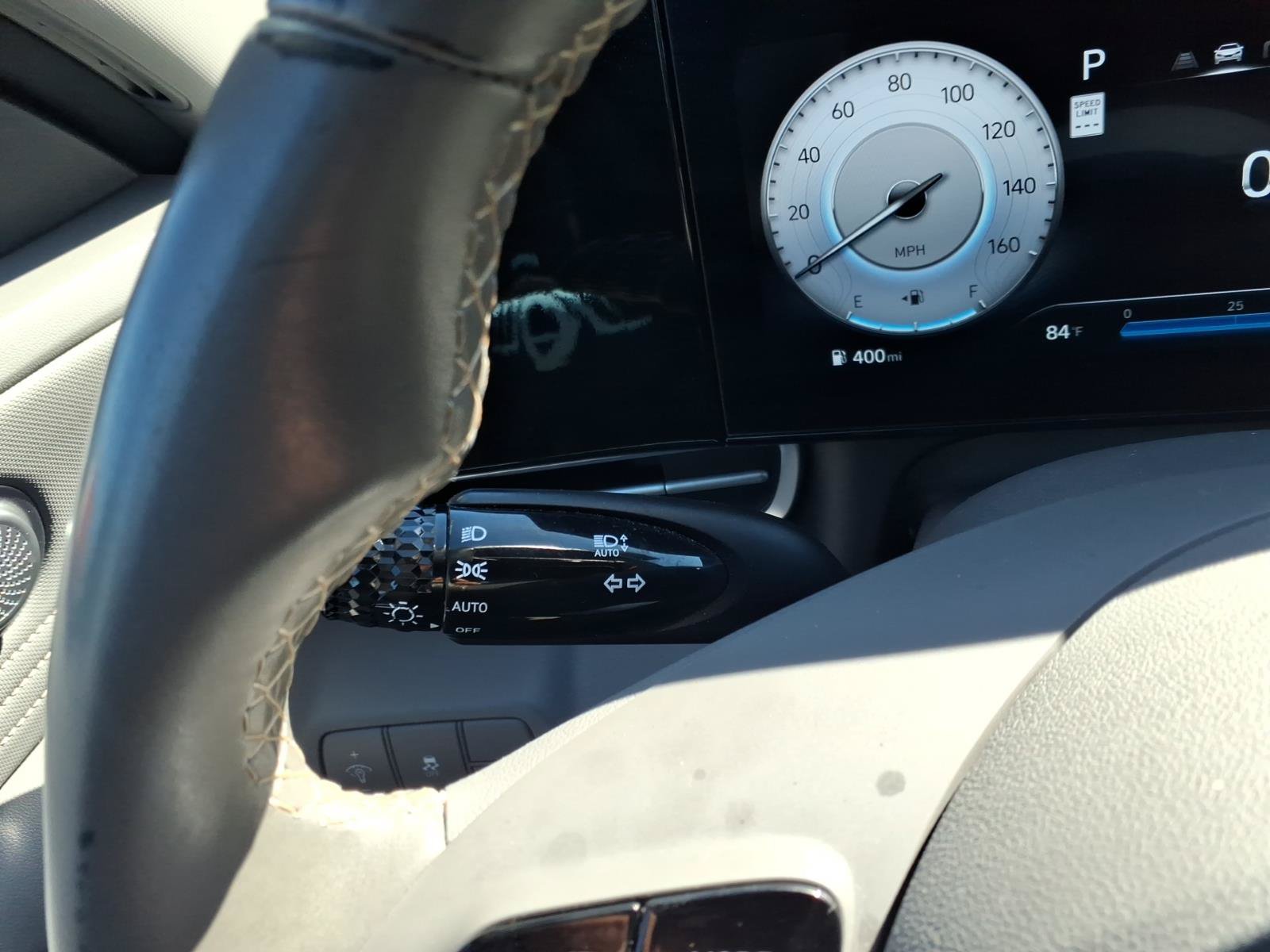 Used 2025 Hyundai Elantra SEL FWD image 22