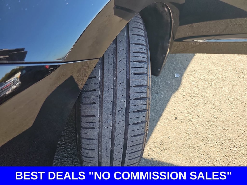 Used 2019 Hyundai Elantra SE FWD image 33