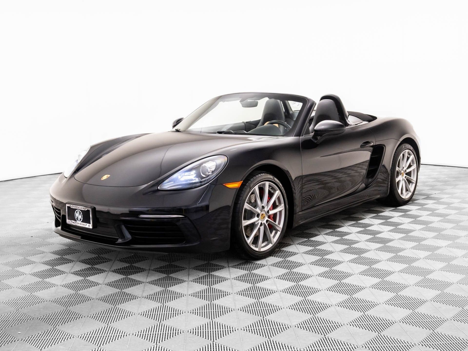 Used 2018 Porsche 718 Boxster S image 1