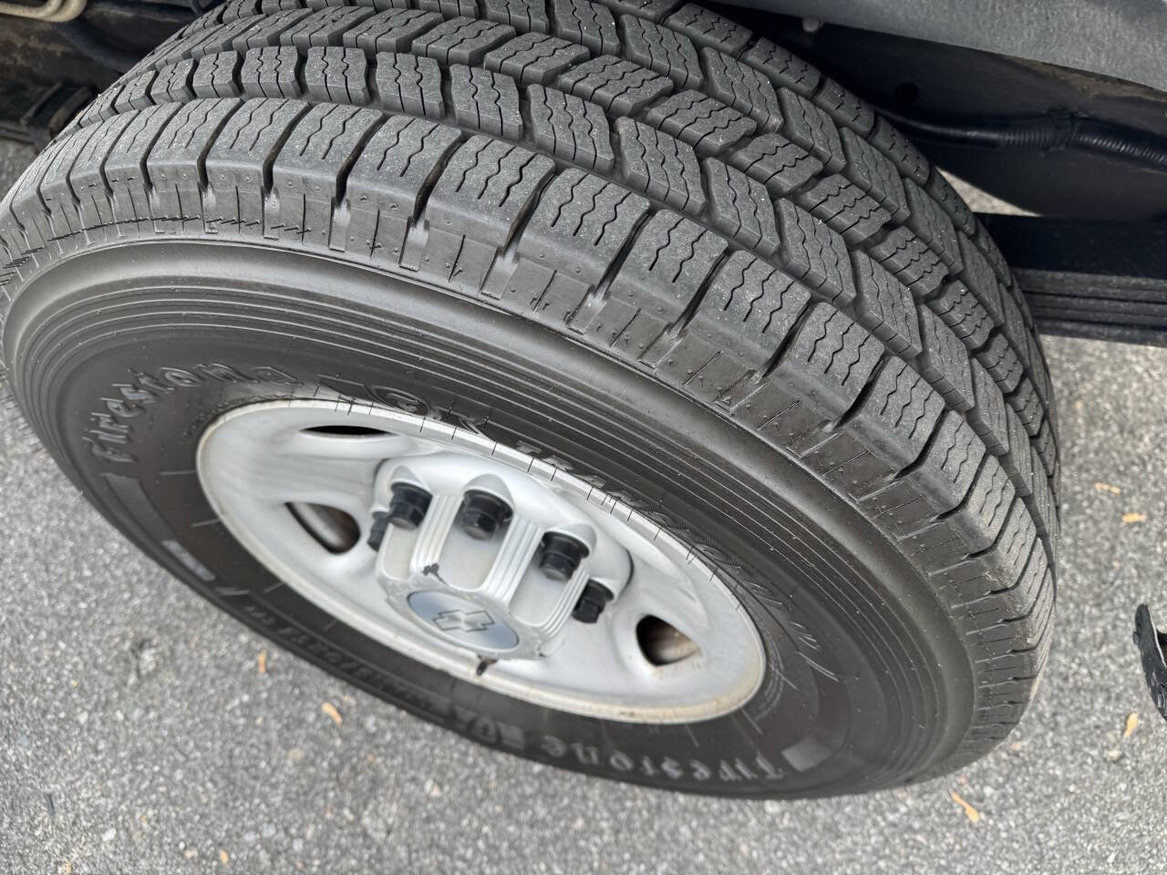Used 2019 Chevrolet Express 3500 LS RWD image 18