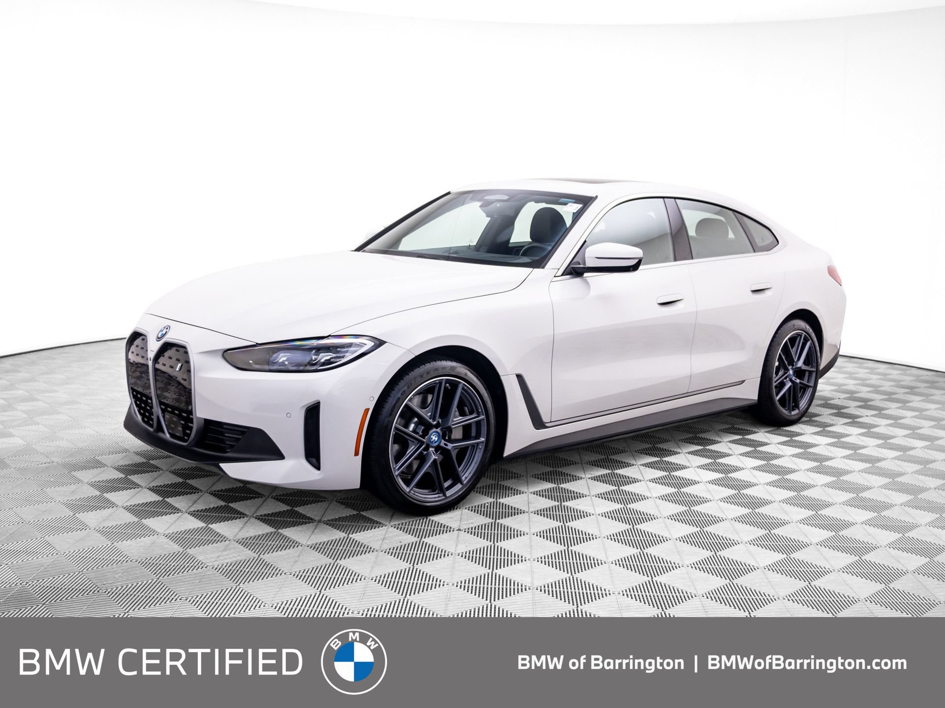 Used 2023 BMW i4 eDrive35 RWD image 1