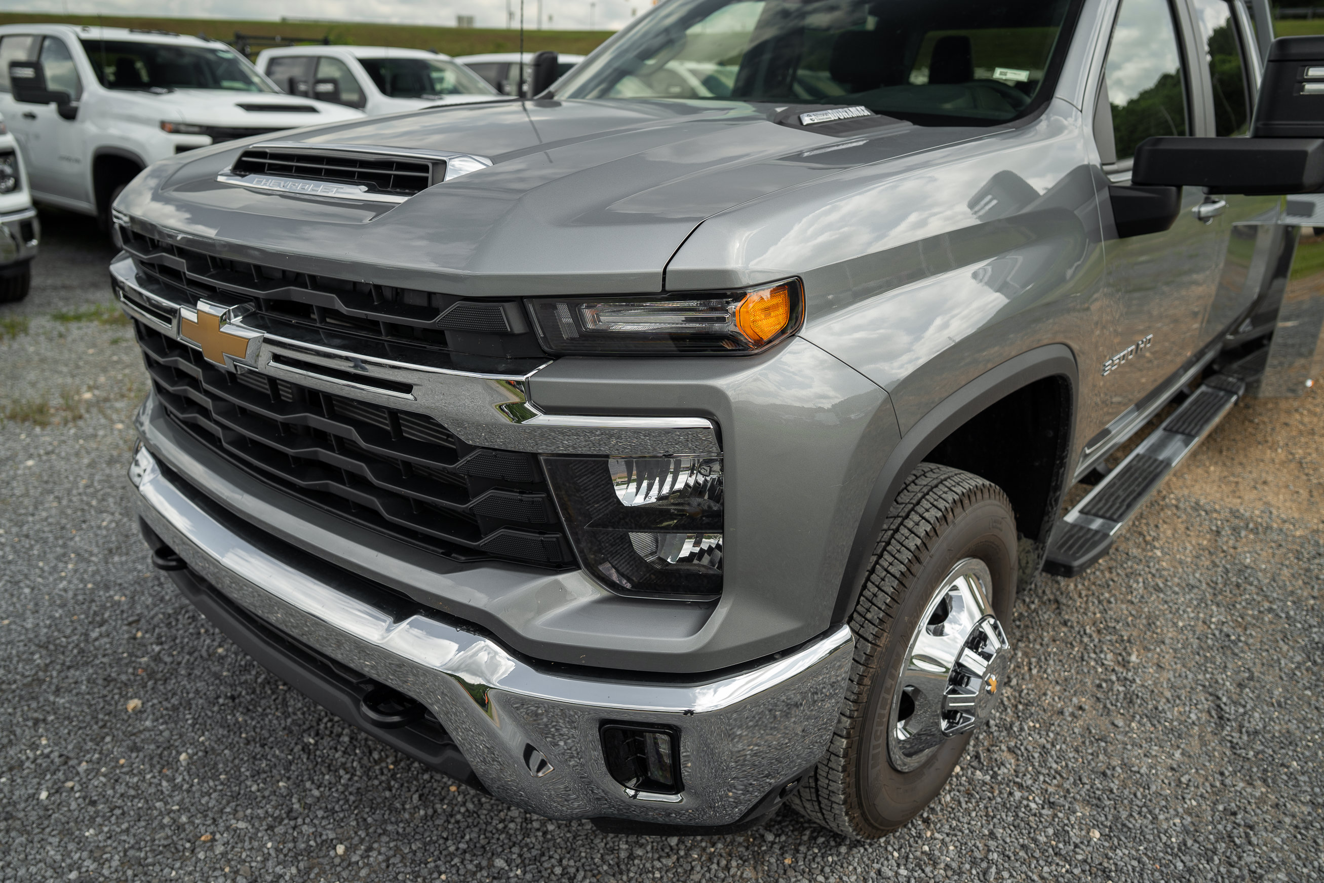 New 2026 Chevrolet Silverado 3500 LT w/ Convenience Package AWD/4WD image 7