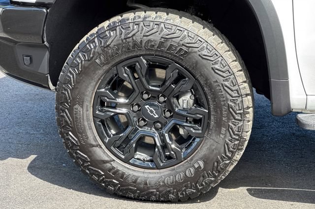 Used 2026 Chevrolet Silverado 1500 ZR2 AWD/4WD image 46