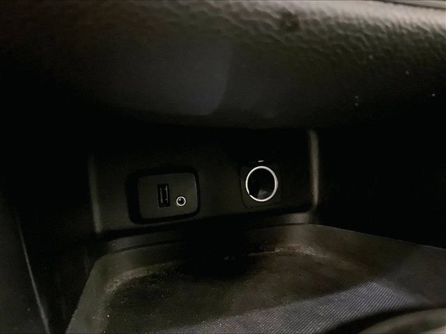 Used 2018 Chevrolet Equinox LT FWD image 32