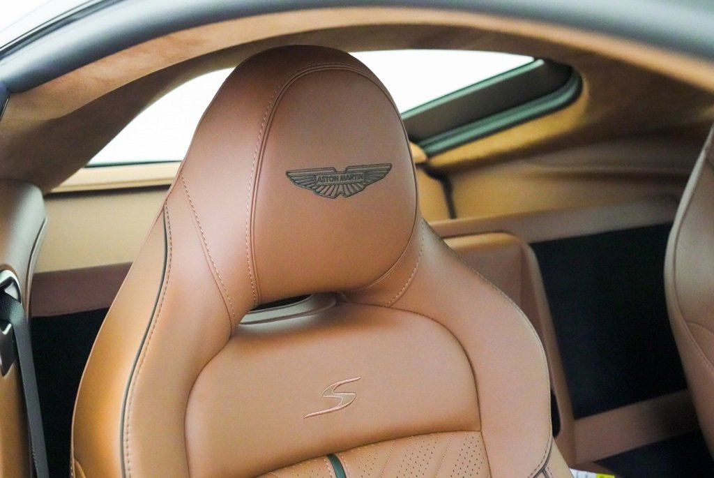 New 2026 Aston Martin V8 Vantage S image 35