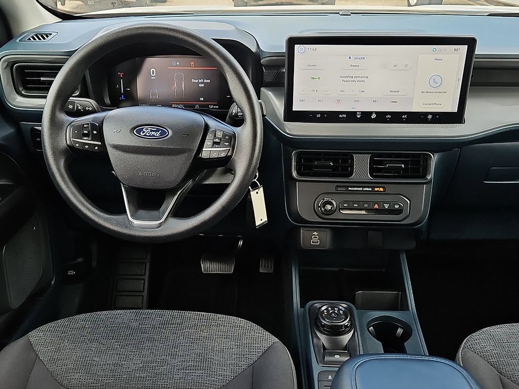 Used 2025 Ford Maverick XL w/ Equipment Group 102A AWD/4WD image 17