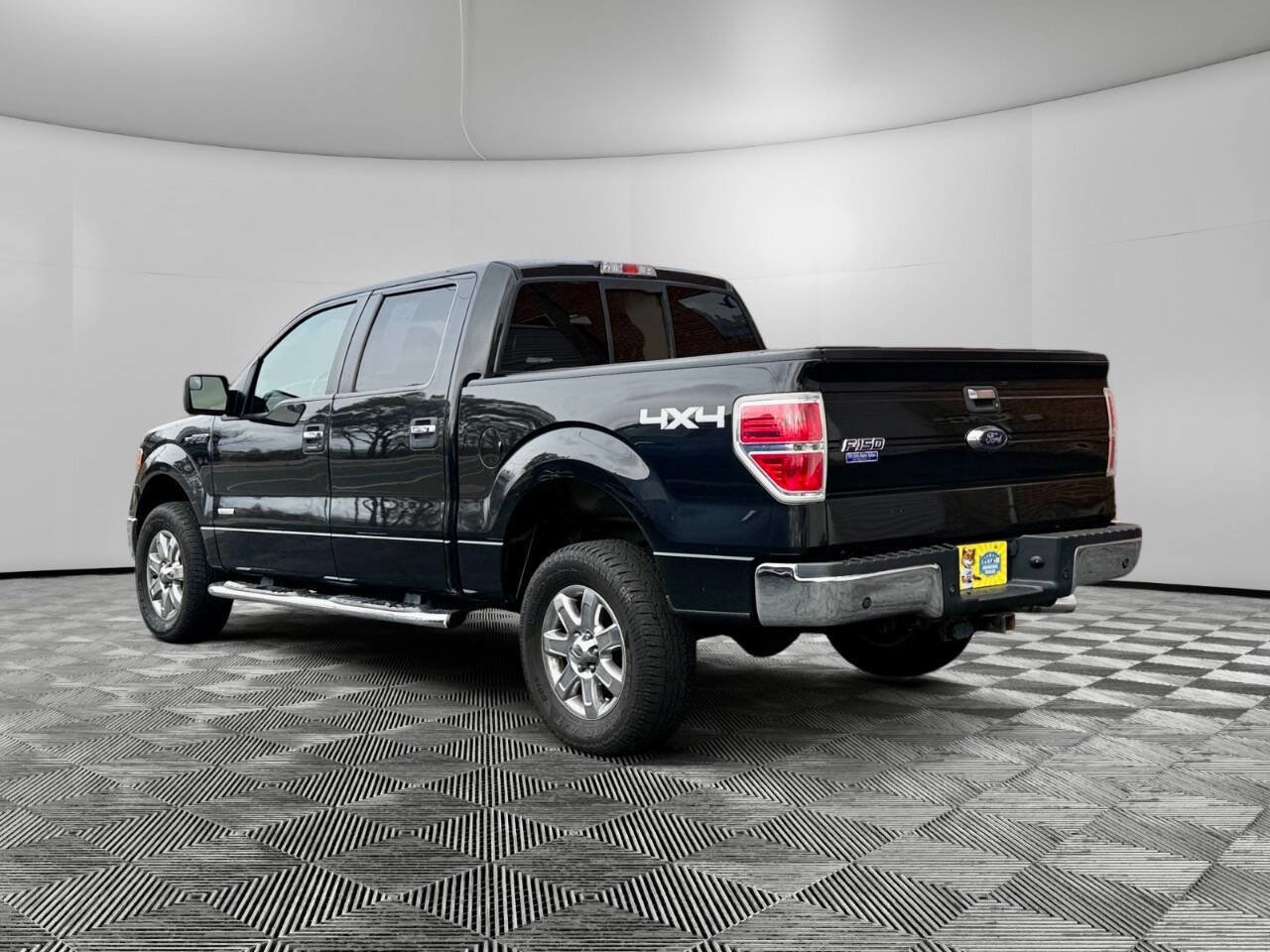 Used 2014 Ford F150 XLT w/ Equipment Group 302A Luxury image 7