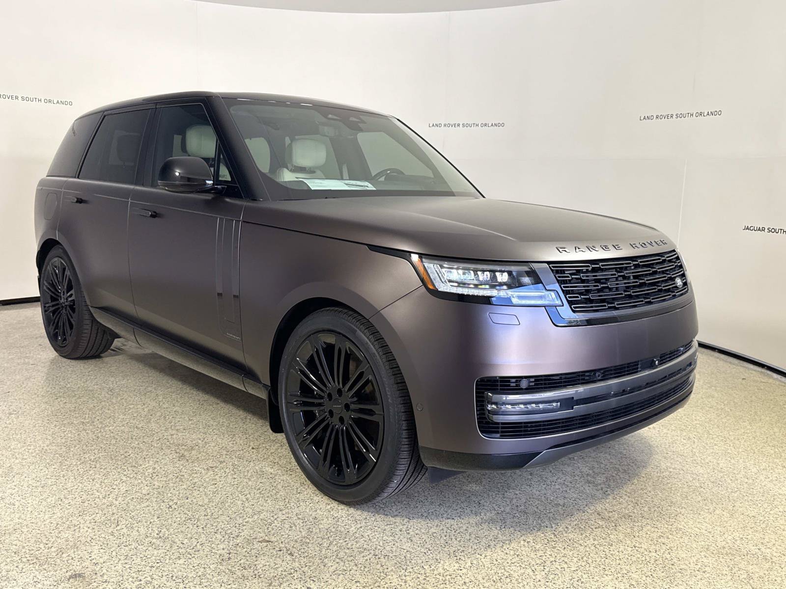 New 2026 Land Rover Range Rover Autobiography AWD/4WD image 7