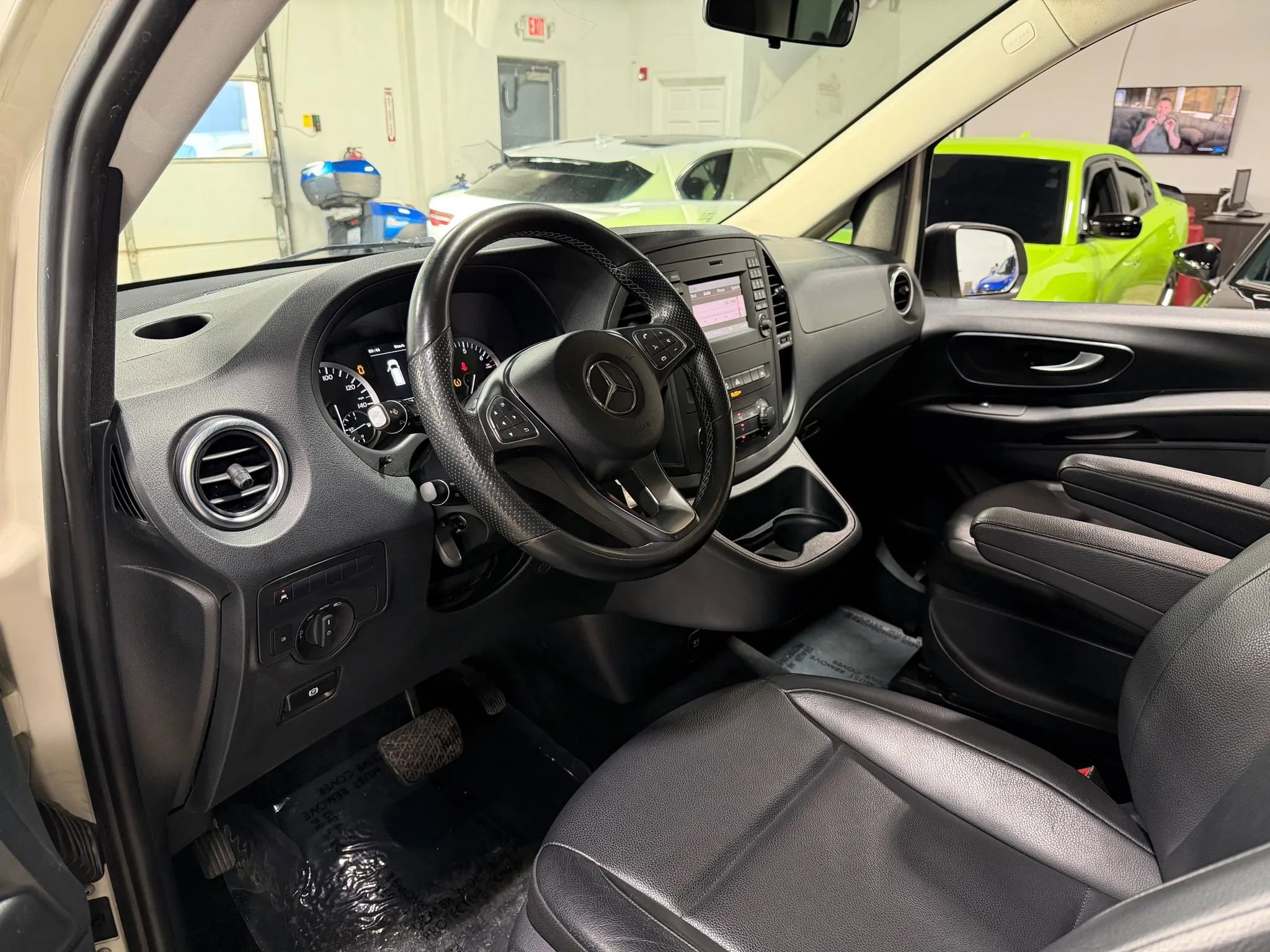 Used 2019 Mercedes-Benz Metris Passenger image 12