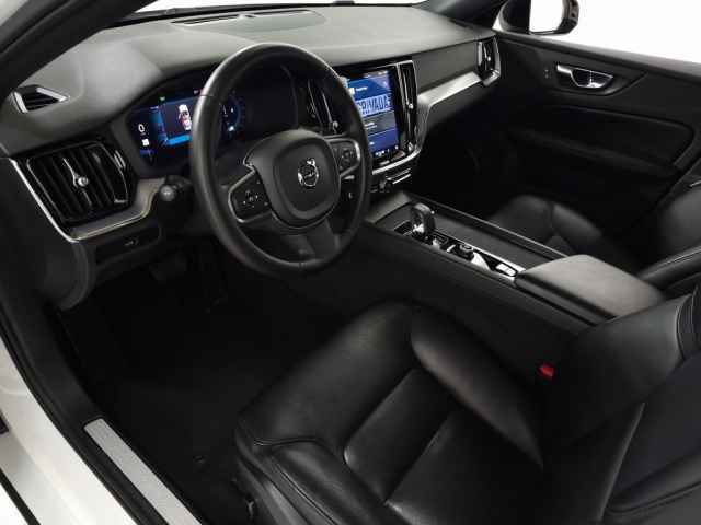 Certified 2023 Volvo S60 B5 Plus w/ Climate Package image 15