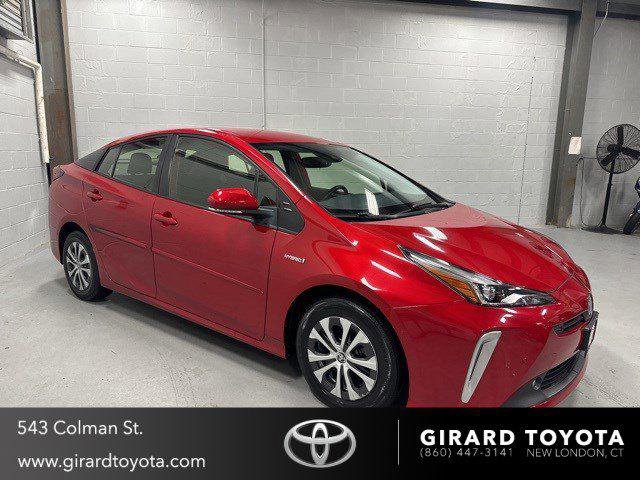 Certified 2022 Toyota Prius XLE image 1