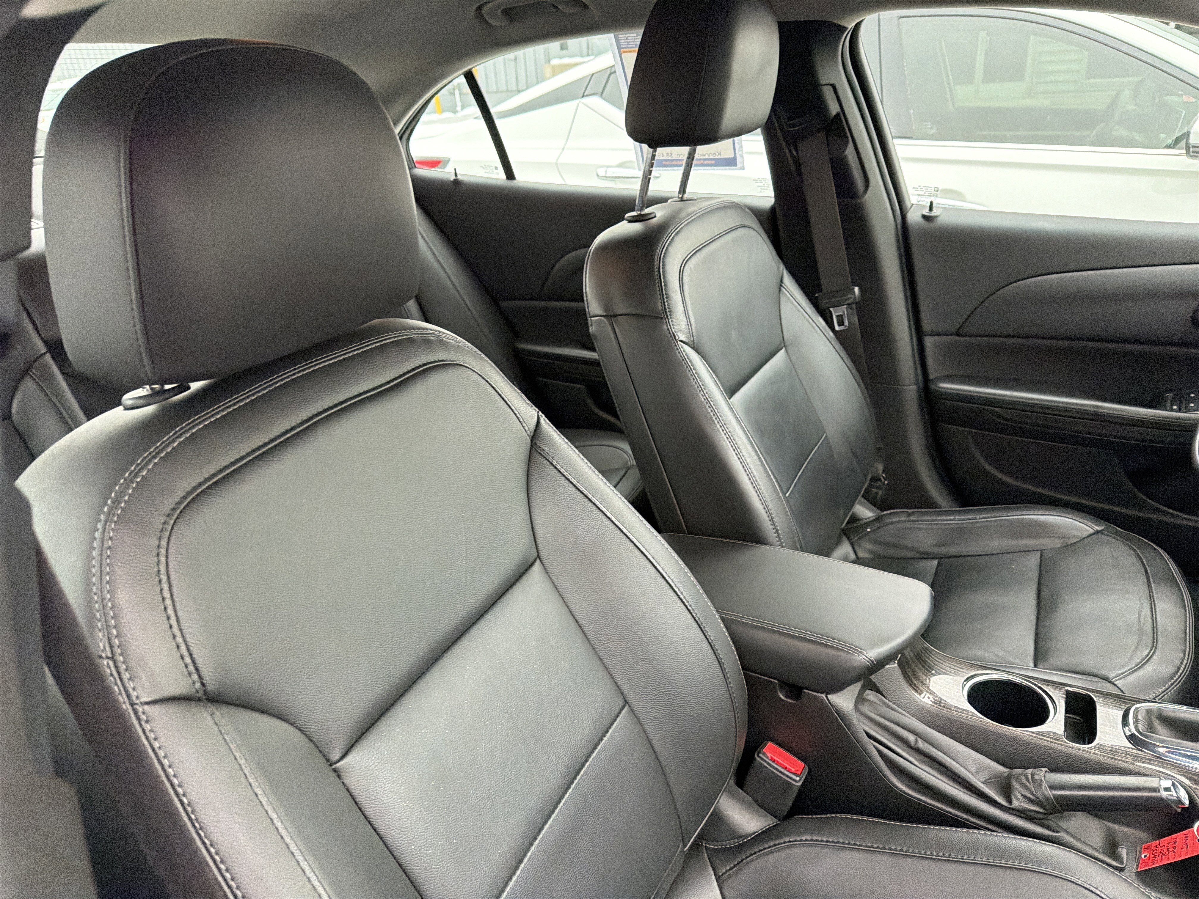 Used 2015 Chevrolet Malibu LT w/ Leather Package image 27