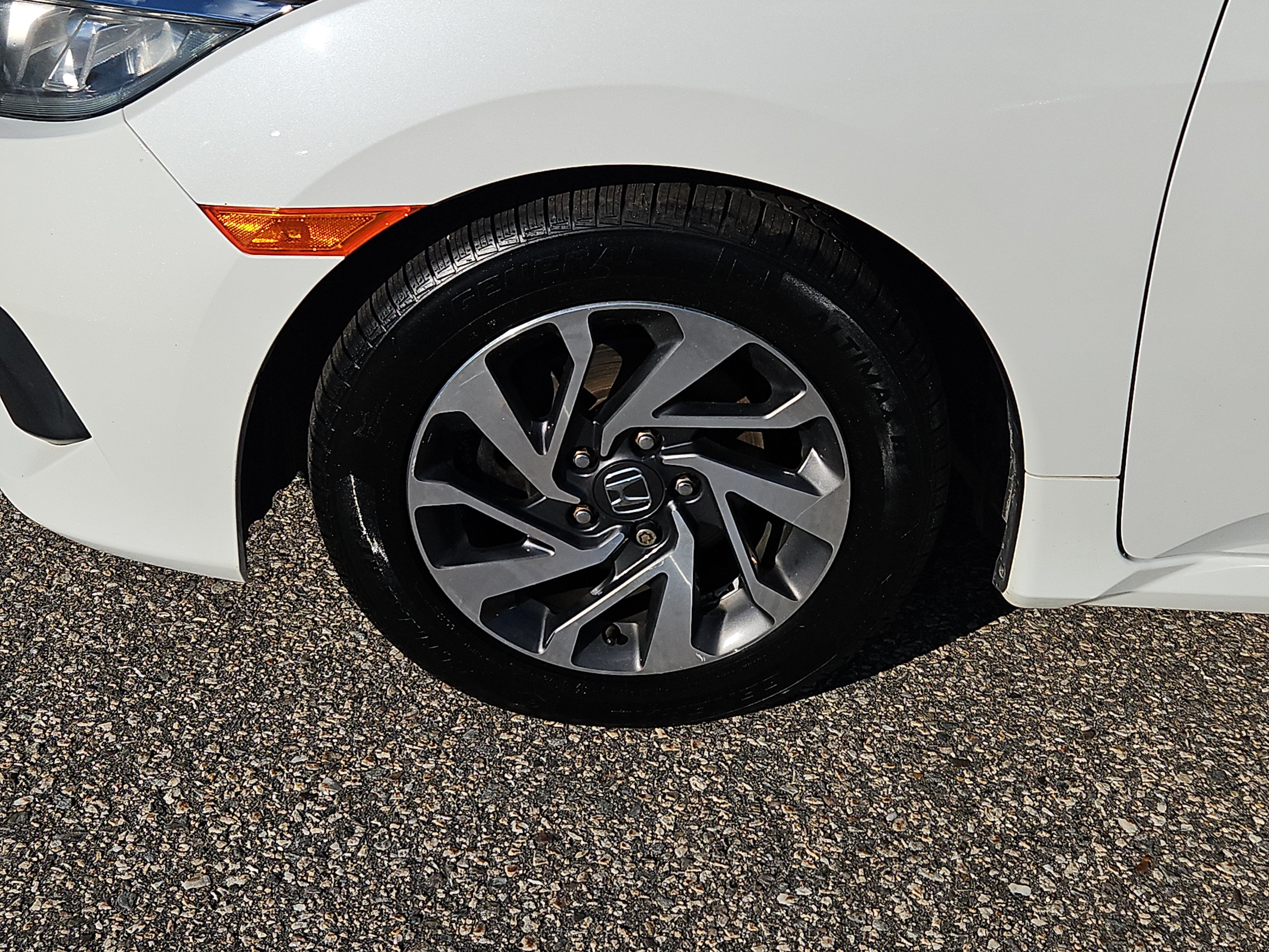 Certified 2017 Honda Civic EX image 21