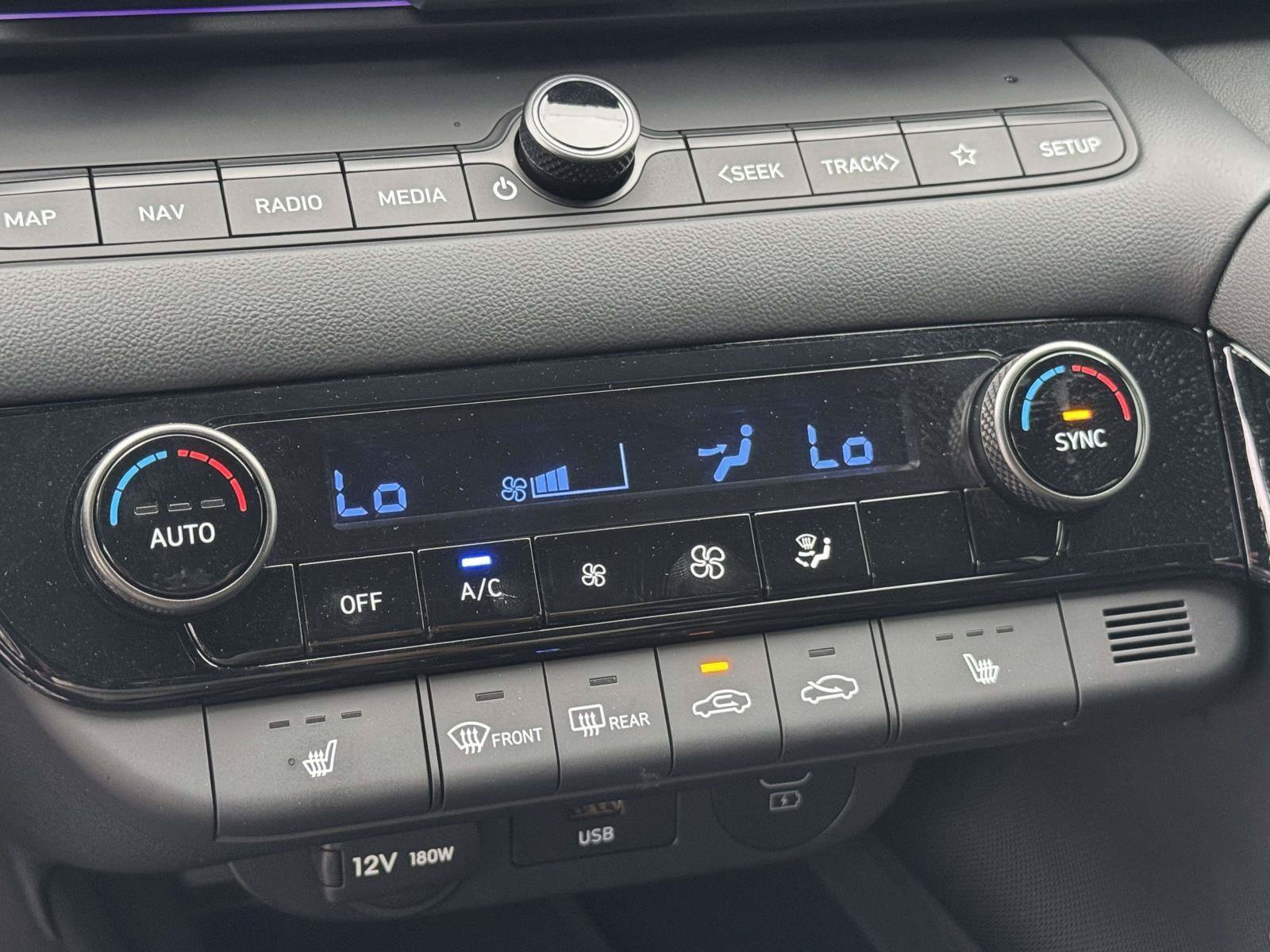 Used 2025 Hyundai Elantra N FWD image 18