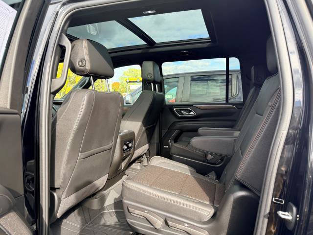 Used 2024 Chevrolet Suburban High Country w/ Max Trailering Package image 15