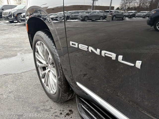 Certified 2023 GMC Yukon Denali image 16