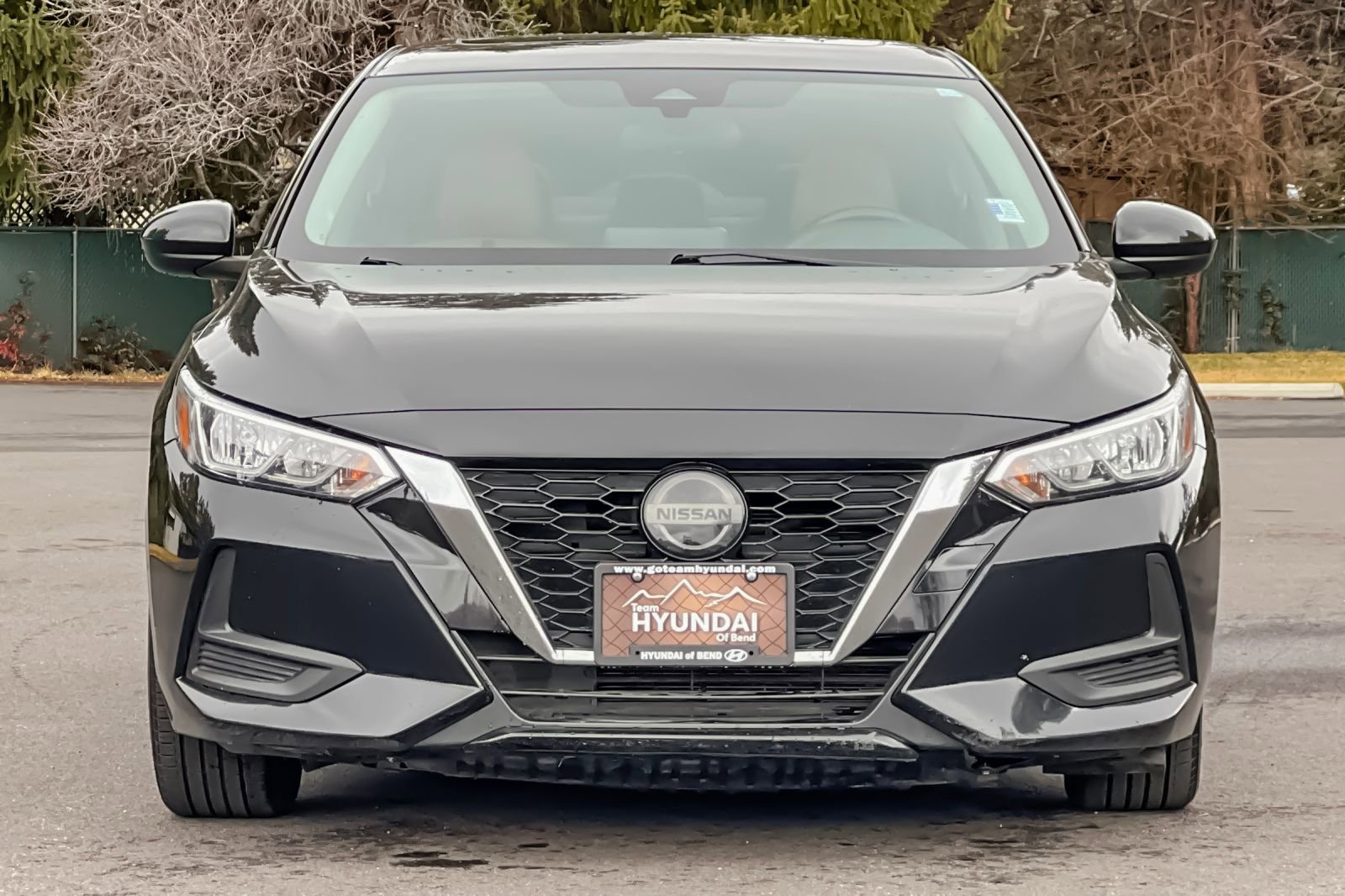 Used 2022 Nissan Sentra SV w/ SV Premium Package image 10