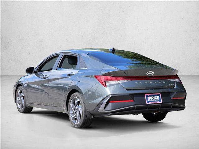 Used 2026 Hyundai Elantra Limited FWD image 7