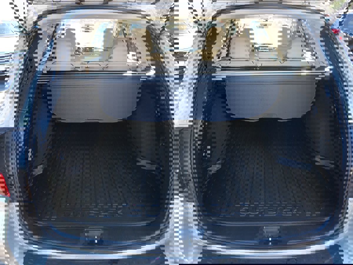 Used 2019 Subaru Outback 2.5i Limited image 24