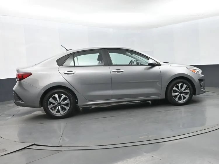 Used 2023 Kia Rio S w/ Technology Package FWD image 4