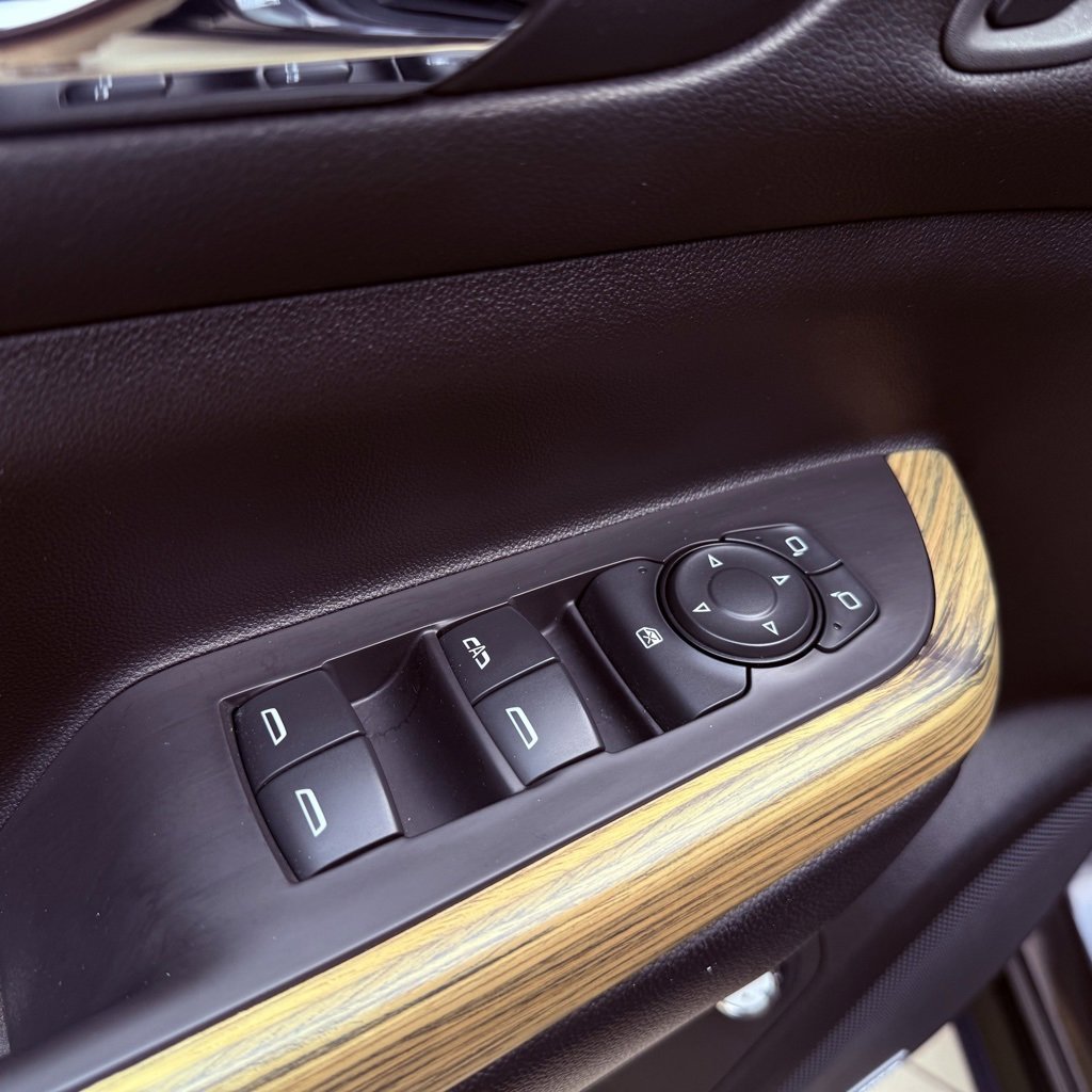 Used 2019 GMC Acadia Denali w/ Technology Package image 32