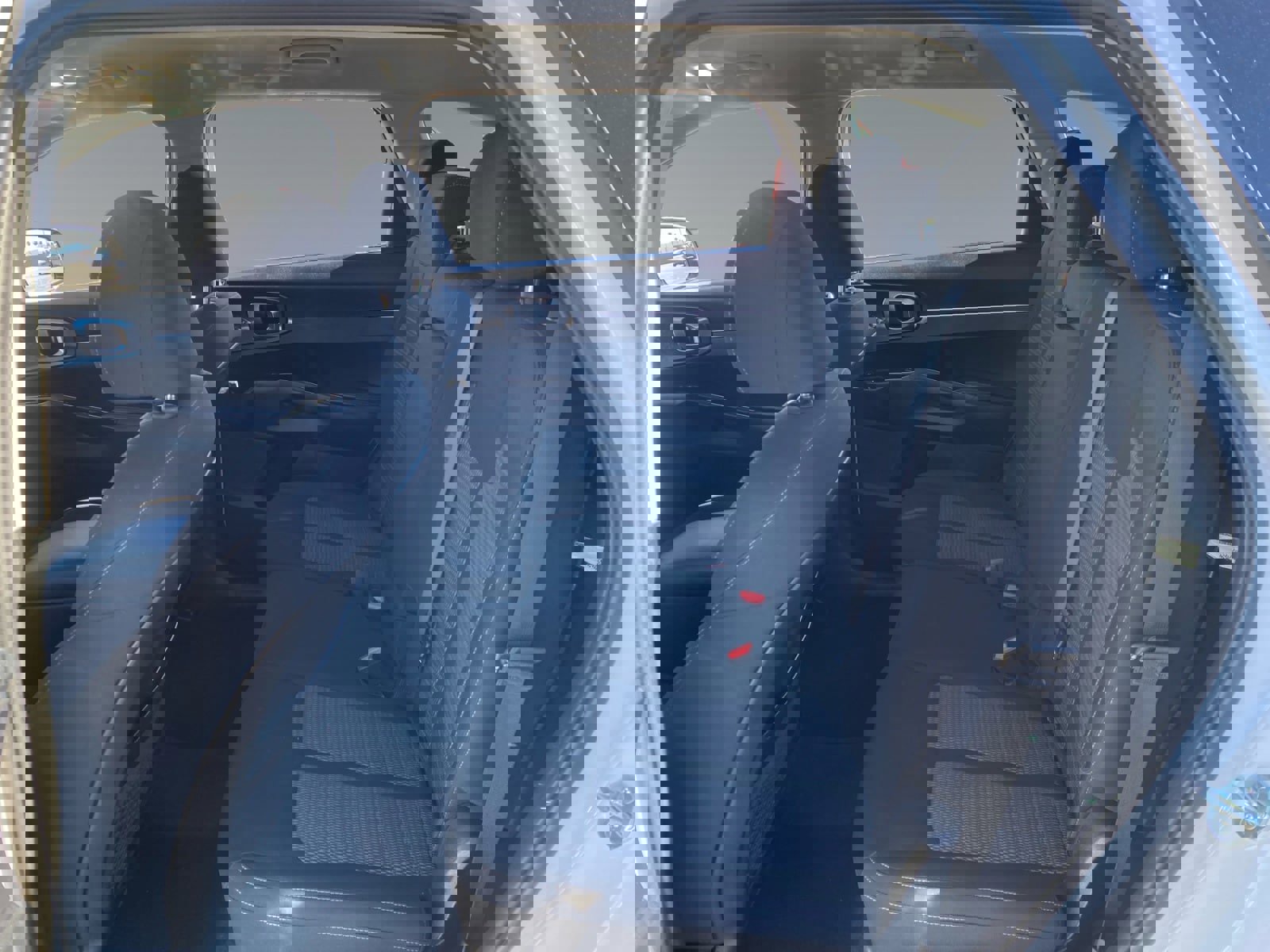 Used 2023 Kia Sorento LX image 13